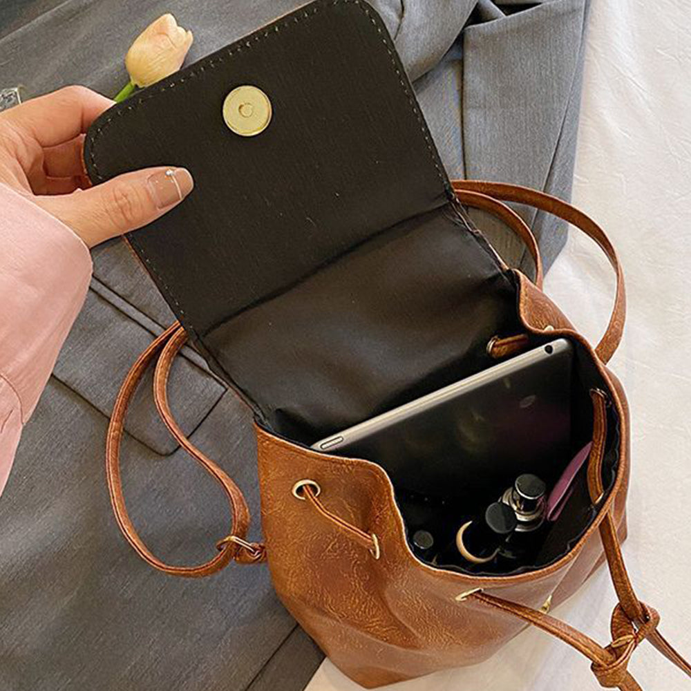 Dollcini Női Műbőr Hátizsák – Elegáns, Vízálló és Divatos