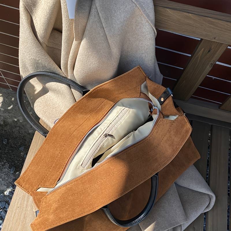 Dollcini Elegáns Női Laptoptáska – Professzionális Műbőr, Barna