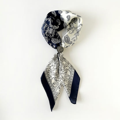 Dollcini, Női Szatén Kendő – Paisley Mintás 70×70 cm