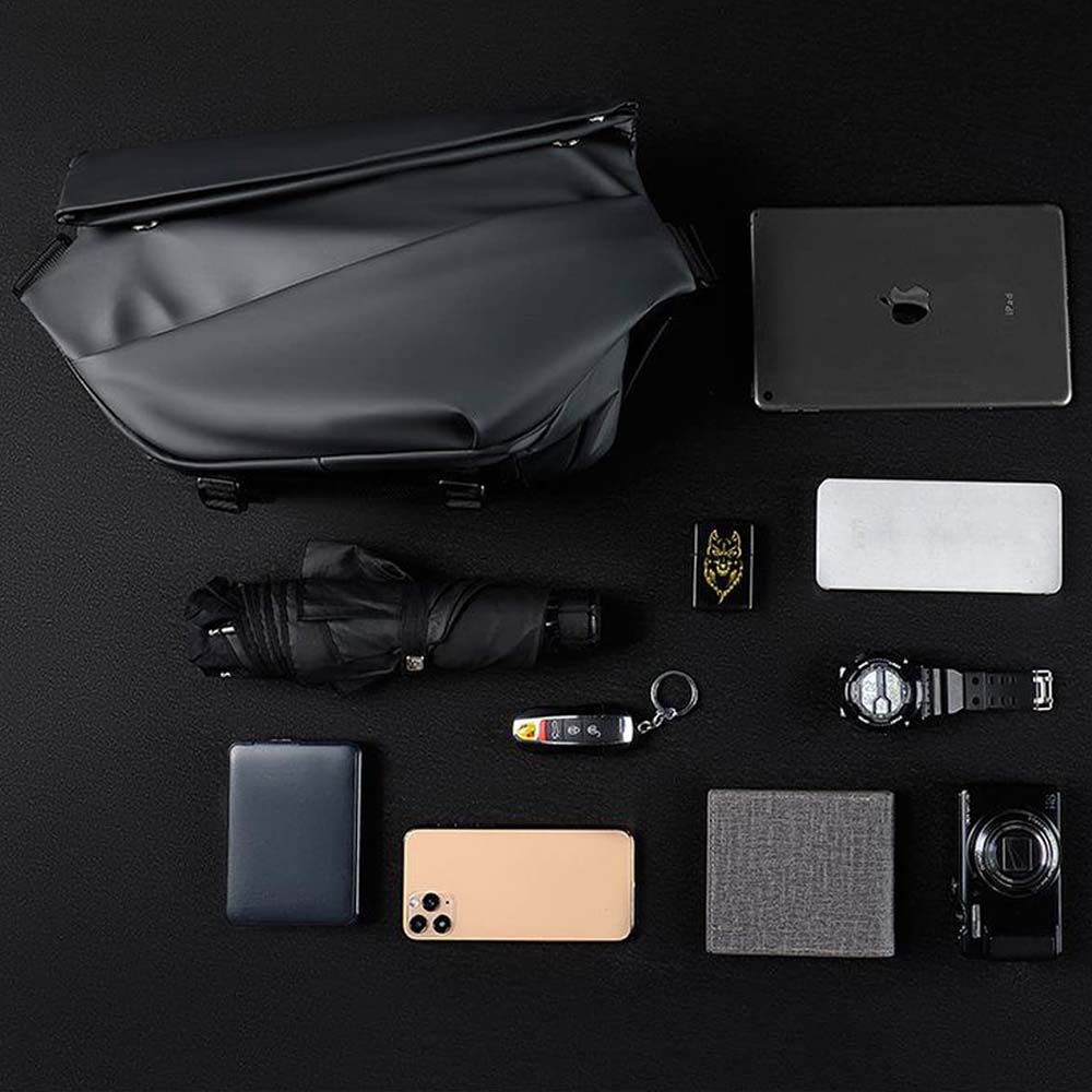 Dollcini Vízálló Férfi Válltáska – Nylon, Kopásálló Melltáska